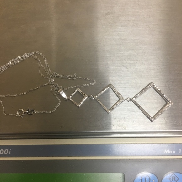 14K white gold diamond cut pendant - Picture 5 of 5